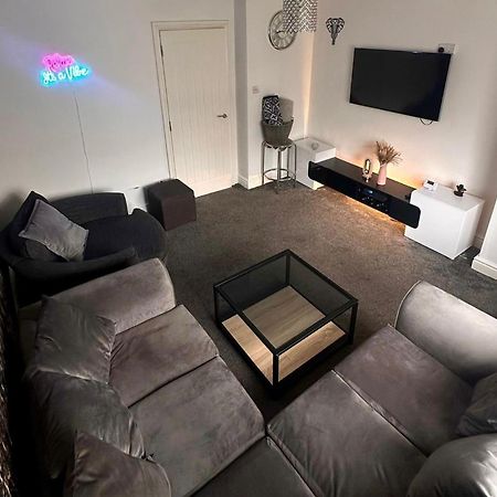 The Hideaway Home Bd5 - 2 Bed Lovely Modern House Bradford  Bagian luar foto