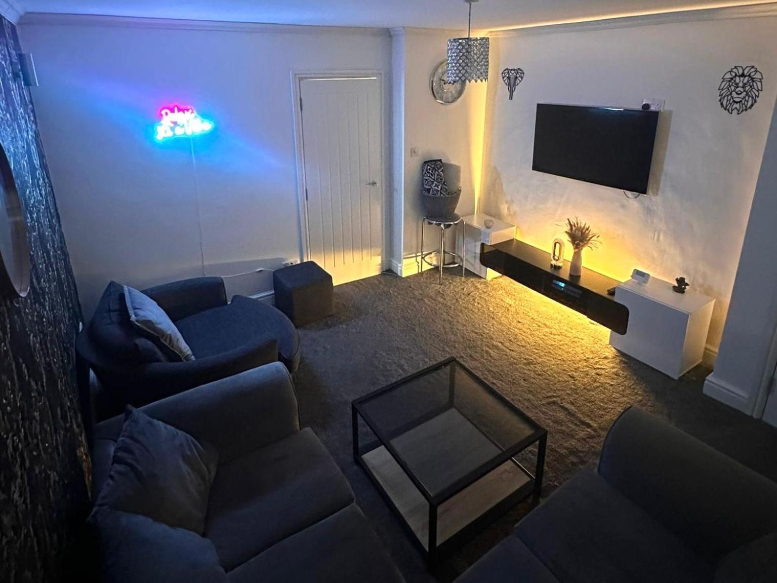 The Hideaway Home Bd5 - 2 Bed Lovely Modern House Bradford  Bagian luar foto