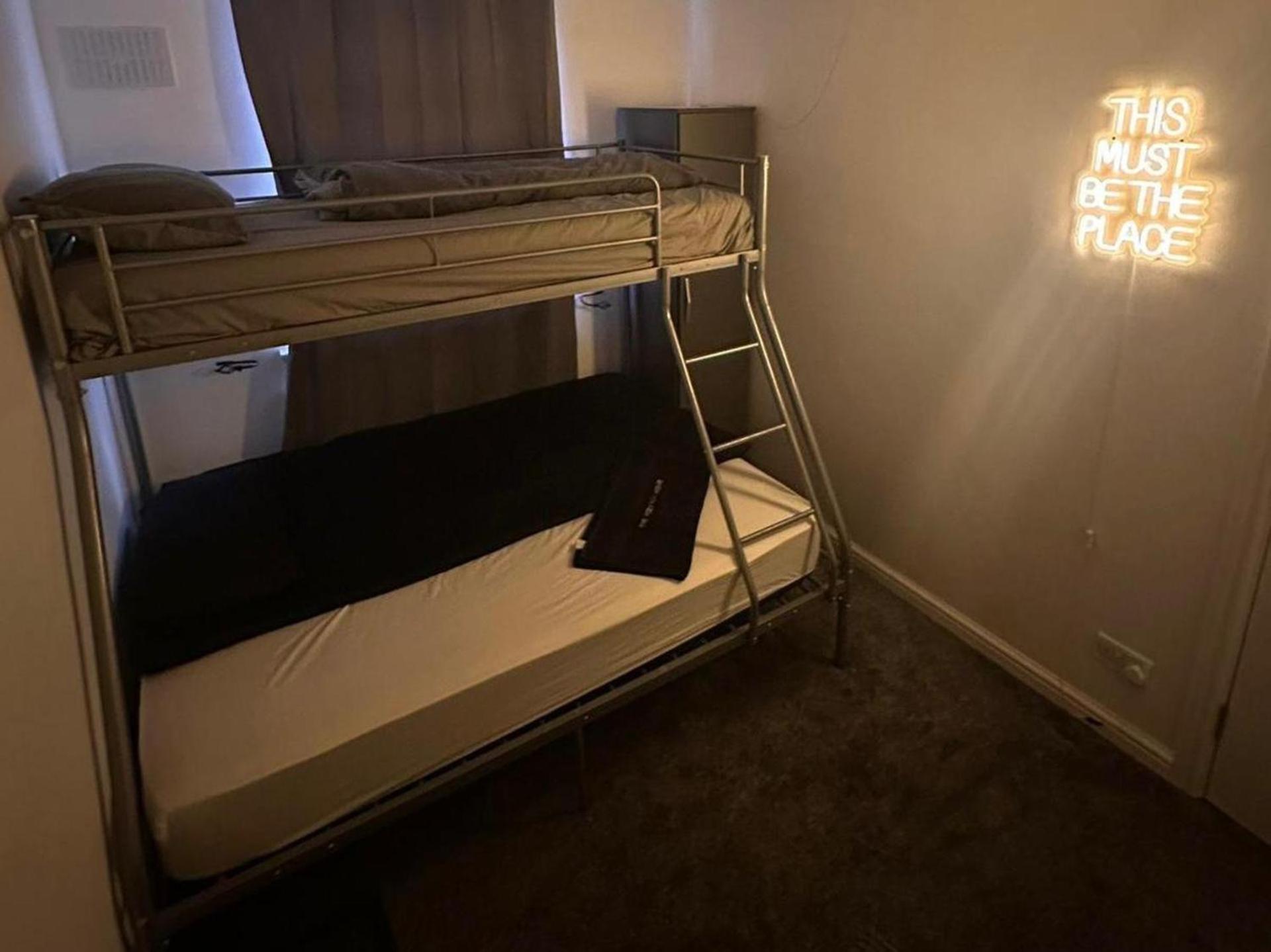 The Hideaway Home Bd5 - 2 Bed Lovely Modern House Bradford  Bagian luar foto